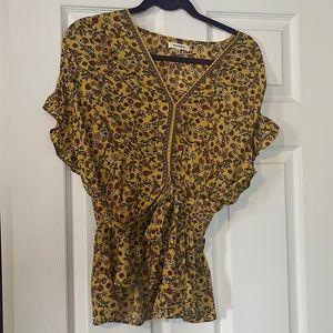Floral yellow blouse size L